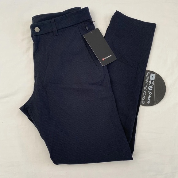 Lululemon Commission Pant Slim WovenAir 32 L CCNY Navy Blue Men's